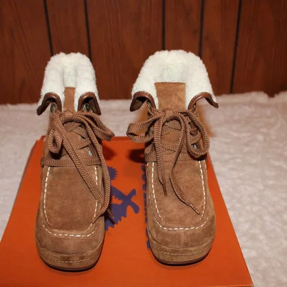ROCKET DOG Brown suede-fur lining lace up boots Sz 6 1/2. pre-owned never worn - Picture 8 of 9